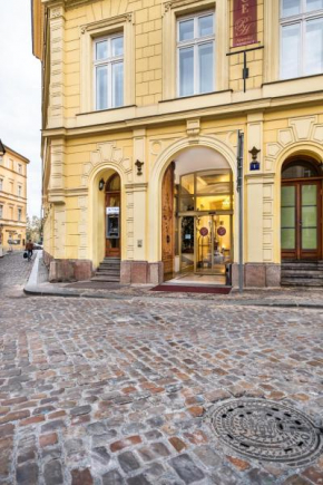  Charles Bridge Palace  Прага